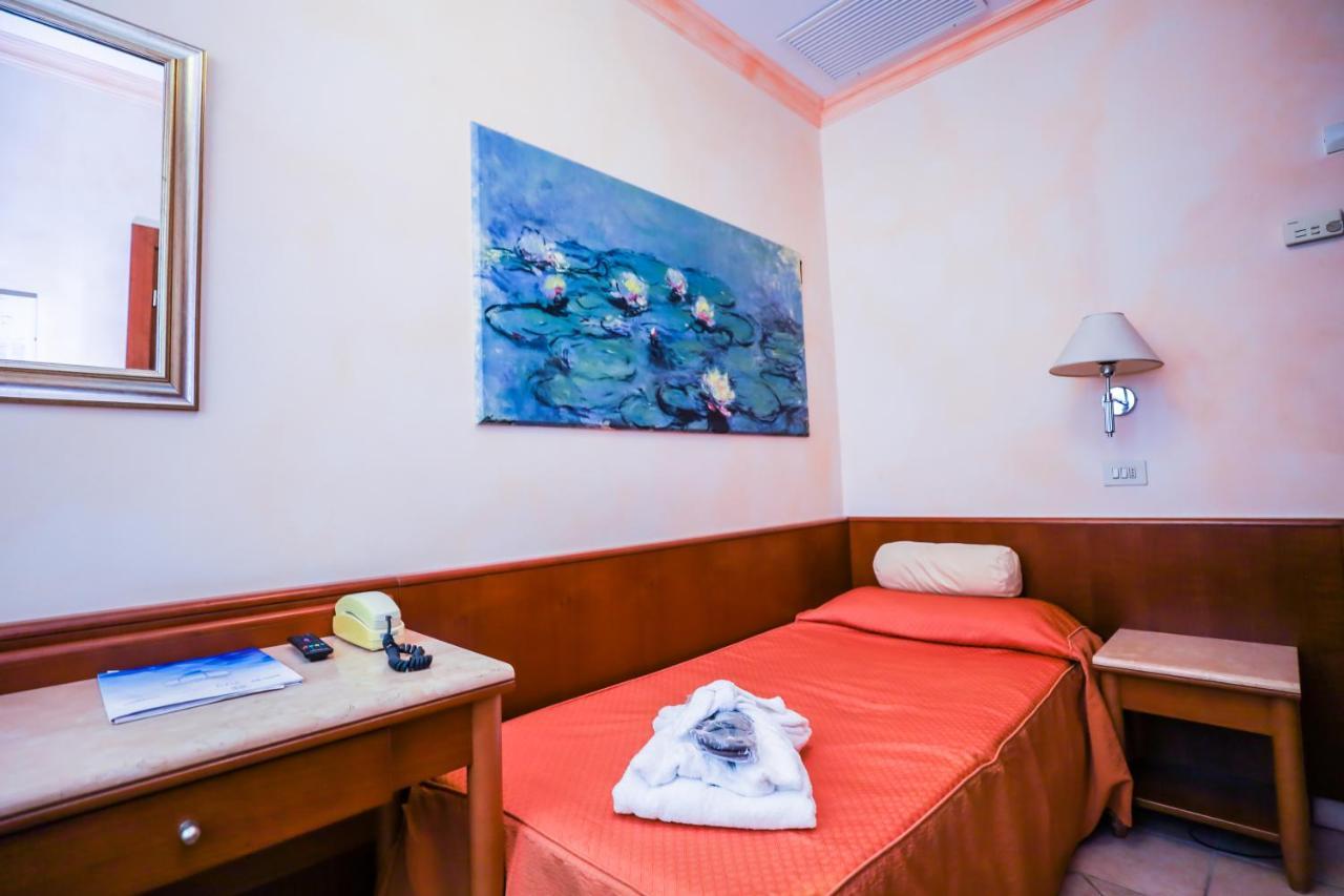 בלריה-איגאה מרינה Hotel Rosalba - Valentini Family Village מראה חיצוני תמונה