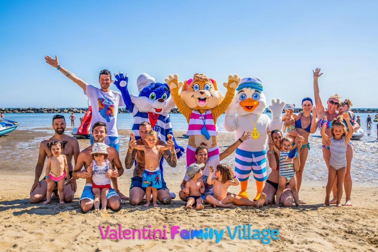 בלריה-איגאה מרינה Hotel Rosalba - Valentini Family Village מראה חיצוני תמונה